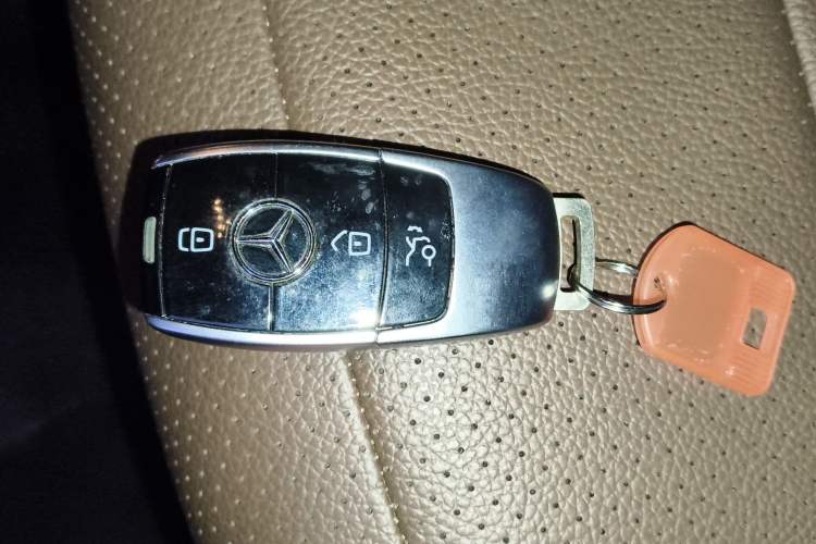 Used Mercedes-Benz E-Class 2018 Facelift E 200 L Sport Edition