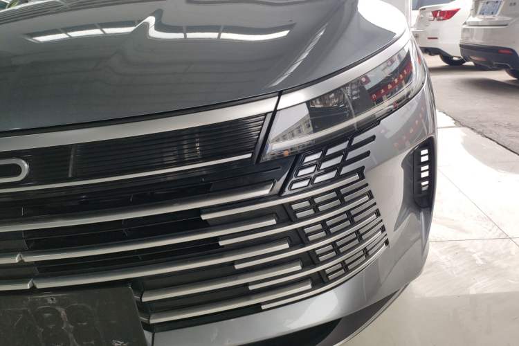 Used BYD Destroyer 05 2024 HONOR Edition DM-i 55KM Luxury Model
