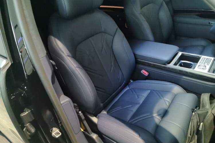 Used Zeekr 9X 2025 Hyper Edition
