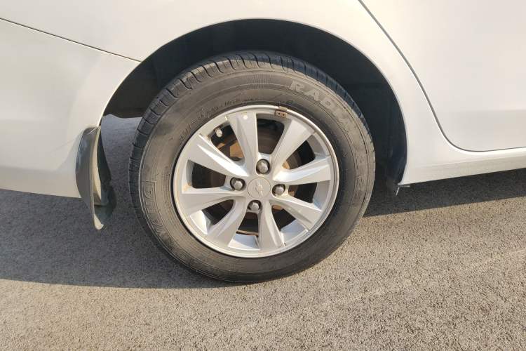 Used Chevrolet Sail 2015 Sail 3 1.5L Manual with Ideal Sunroof Edition