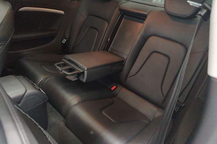 Used Audi A5 2014 Coupe 45 TFSI
