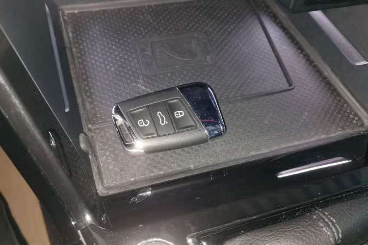 Used Volkswagen Passat 2022 330TSI Starry Luxury Edition
