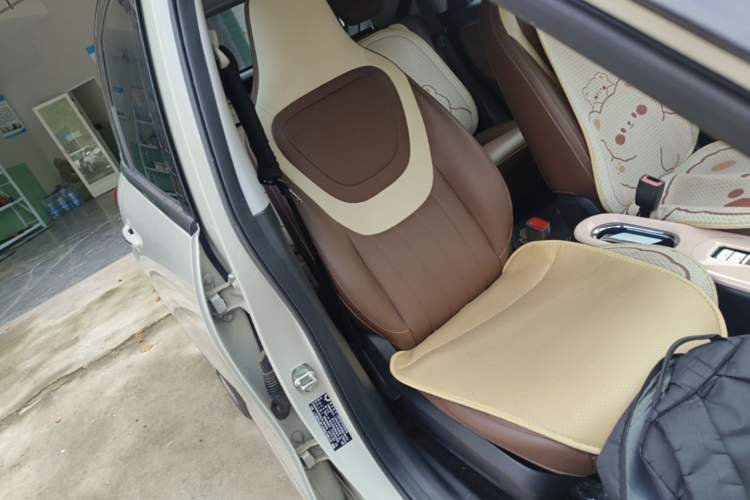 Used Wuling Bingo 2024 333 km Lingxi Connected Version Right Front Seat