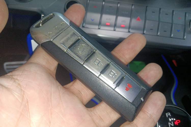 Used Wey VV7 2019 Upgraded Model 2.0T Flagship Version China VI