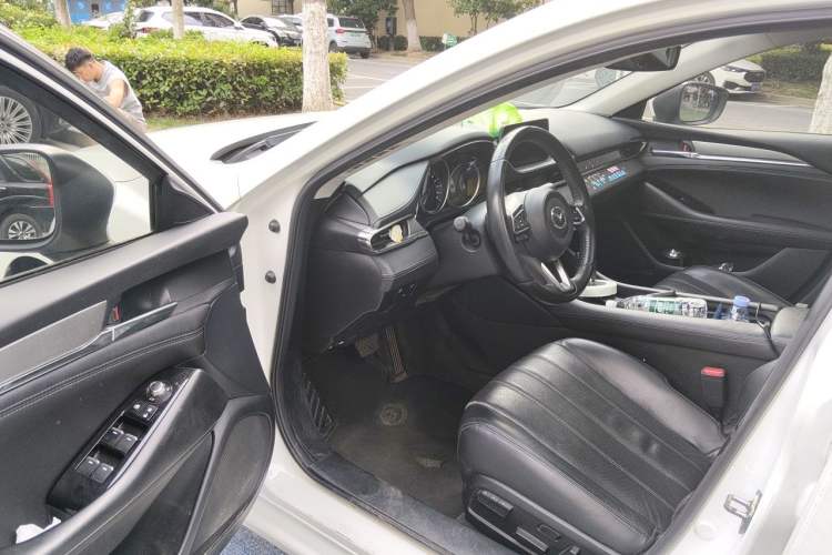 Used Mazda Atenza 2020 2.0L Blue Sky Luxury Edition