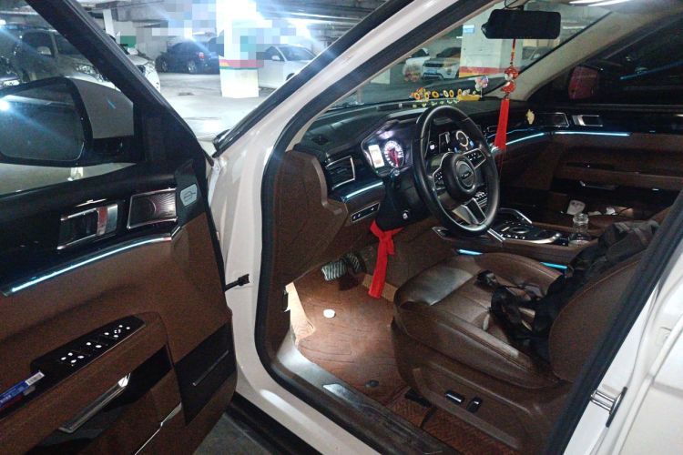 Used Zotye T700 2017 1.8T Dual-Clutch Luxury Model
