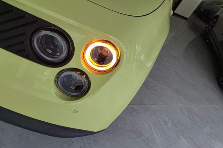 Used firefly 2025 Free Edition
