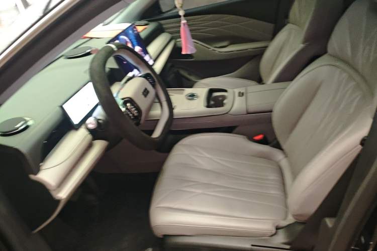 Used Geely Galaxy Galaxy 8 2025 130km EM-i Deluxe Edition