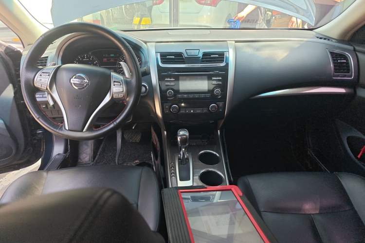 Used Nissan Teana 2013 2.5L XL Leading Edition