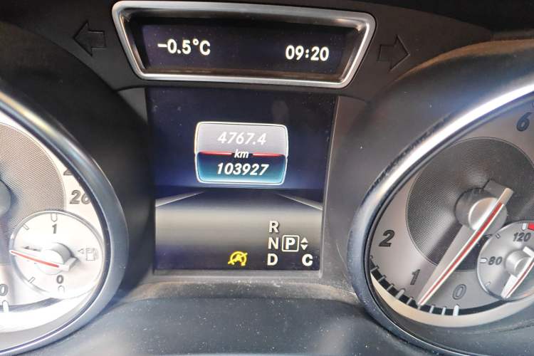 Used Mercedes-Benz GLA 2016 GLA 200 Fashion Model