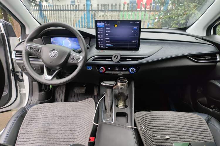 Used Buick Velite 6 2024 450km Range Commuter Version Center Console