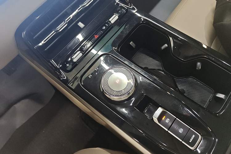 Used Wuling Xingguang 2024 Co-Creation Edition 510 Advanced Model