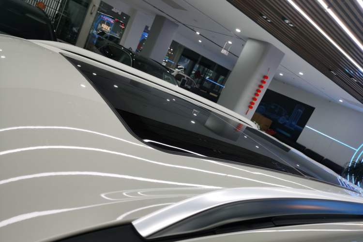 Used Formula Leopard Titanium 3 2025 501 km Range Rear-Wheel Drive Intelligent Driving Max Edition