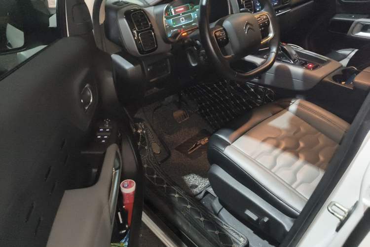 Used Citroen C5 AIRCROSS 2019 350THP Enjoyment Model China V Standard
