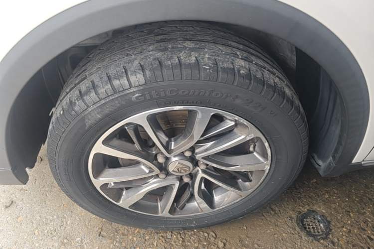 Used Baojun 730 2019 1.5T Manual Fashion Model 7 Seats China V