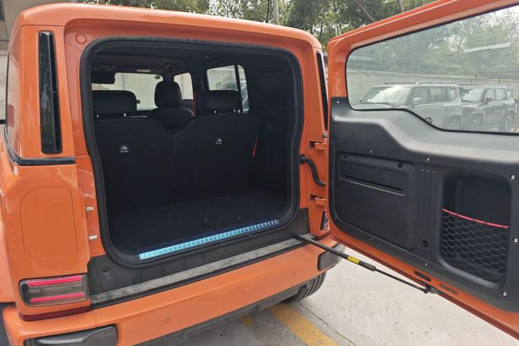 Used iCAR V23 2026 Model V23S 501 Four-Wheel Drive Peak Performance Edition Trunk