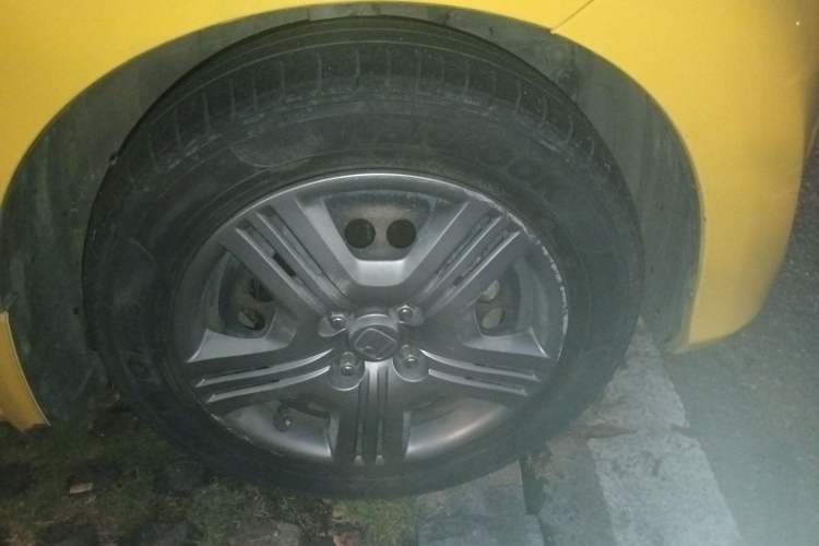 Used Honda Fit 2011 1.3L automatic comfort version
