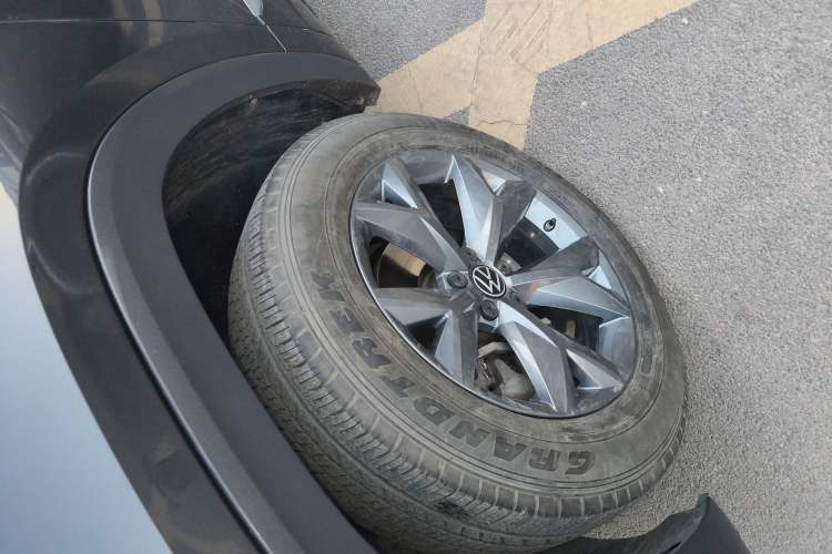 Used Volkswagen Teramont X 2021 330TSI Two-Wheel-Drive Luxury Edition