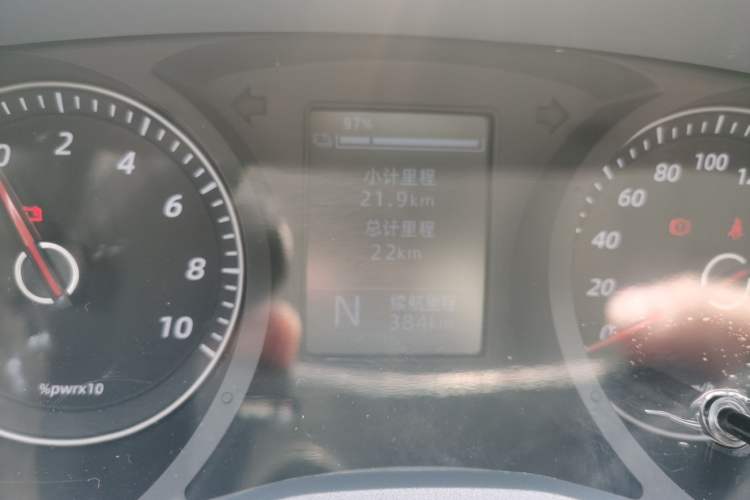 Used Wuling Yangguang 2025 Model 400km Bus Edition—Comfort Edition