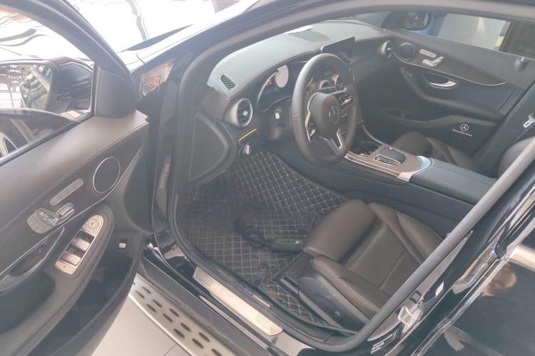 Used Mercedes-Benz GLC 2022 Refreshed GLC 300 L 4MATIC Dynamic Edition Prestige Version Driver Seat