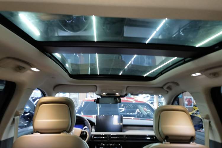 Used Lincoln Corsair 2020 2.0T Two-Wheel Drive Luxury Edition
