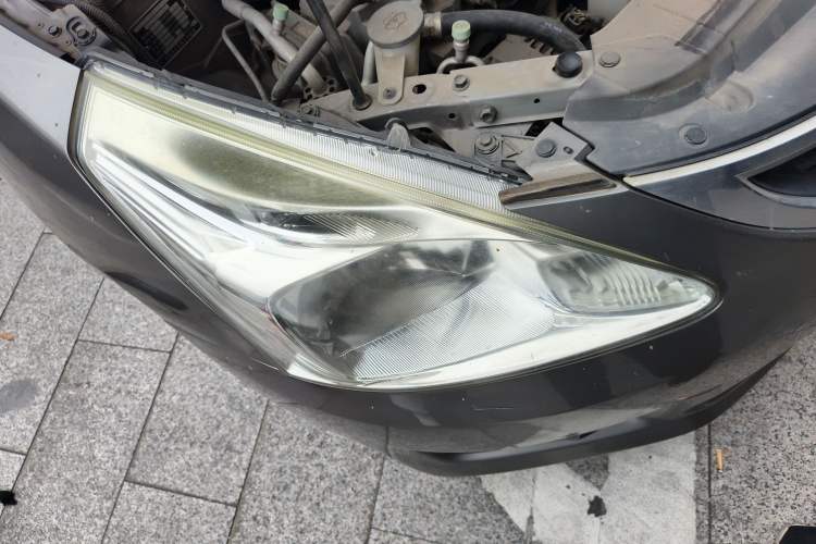 Used Nissan Tiida 2011 1.6L CVT Smart Version