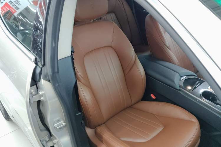 Used Maserati Ghibli 2014 3.0T Standard Edition
