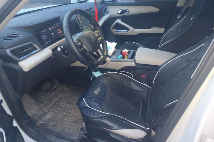 Used BYD Yuan UP 2025 Intelligent Driving Version 401 KM Dynamic Edition