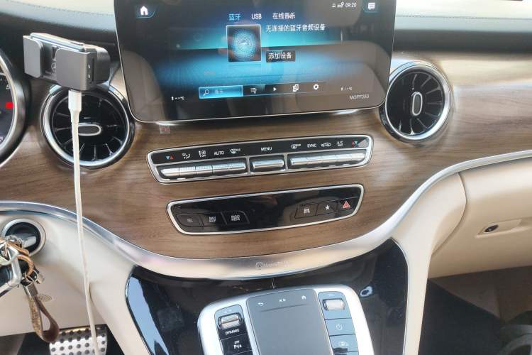 Used Mercedes-Benz V-Class 2021 V 260 L Long Wheelbase Prestige Edition Audio And AC Panel