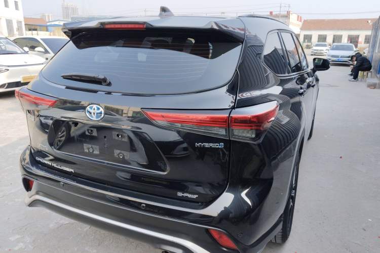 Used Toyota Crown Kluger 2022 2.5L HEV Four-Wheel Drive Luxury Edition Rear Right 45 Deg