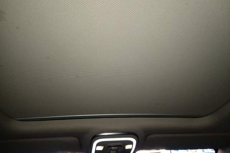 Used BYD Tang New Energy 2015 2.0T Four-Wheel-Drive Flagship Model