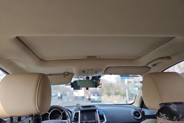 Used CHANGAN Eado 2015 1.6L Automatic Luxury Model Headliner