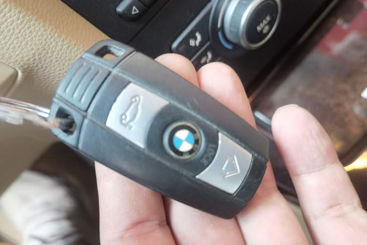 Used BMW 3 Series 2009 318i Leading Model
