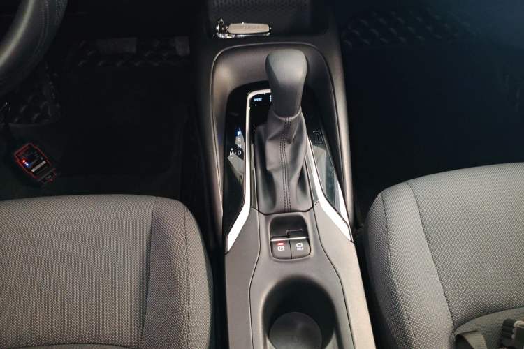 Used Toyota Levin 2023 185T CVT Luxury Edition
