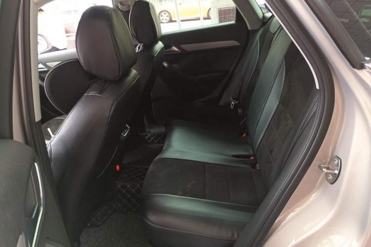 Used Audi Q3 2015 30 TFSI Ambition Edition
