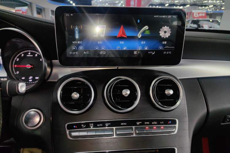 Used Mercedes-Benz C-Class 2015 C 200 L Sport Edition
