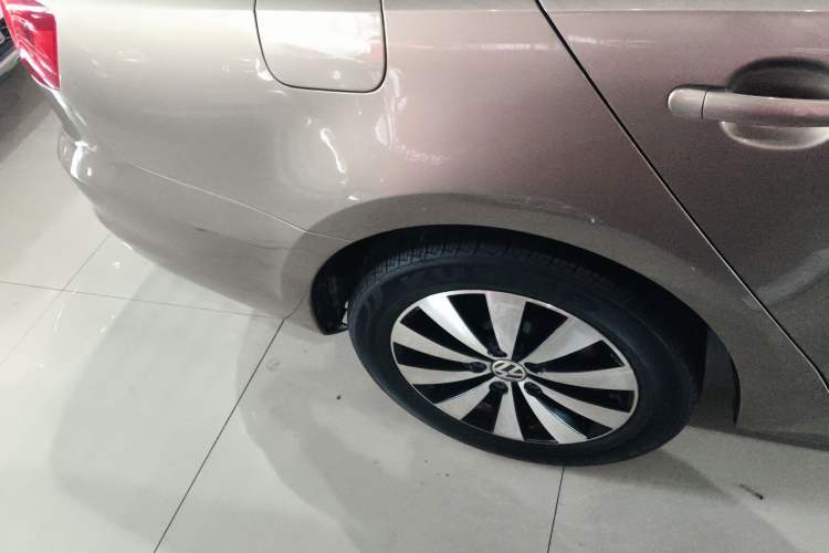 Used Volkswagen Sagitar 2017 1.6L Automatic Comfort Model Exterior 5