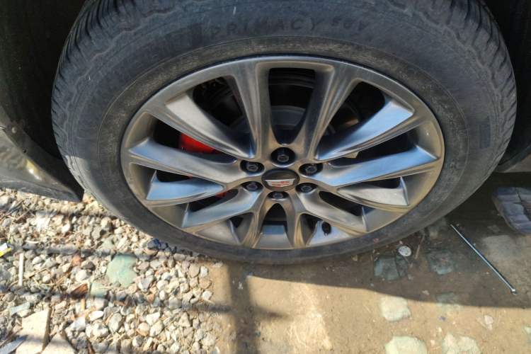 Used Cadillac XT5 2018 25T Luxury Model
