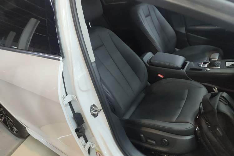 Used Audi A4L 2022 40 TFSI Luxury Prestige Edition