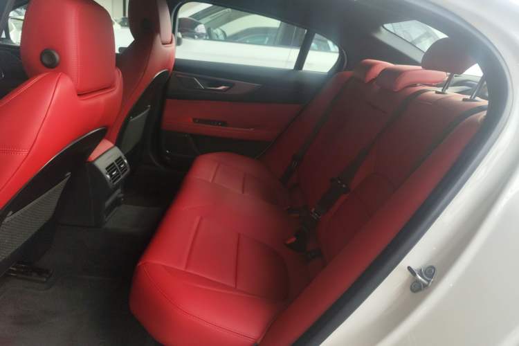 Used Jaguar XEL 2024 2.0T 250 PS R-DYNAMIC S Advanced Sport Edition