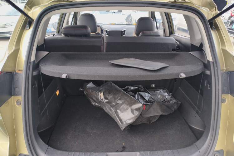 Used Changan CS15 2017 1.5L Automatic Luxury Model with Sunroof