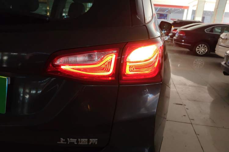 Used Chevrolet Equinox 2019 535T Automatic YuJie Edition China VI Exterior 1