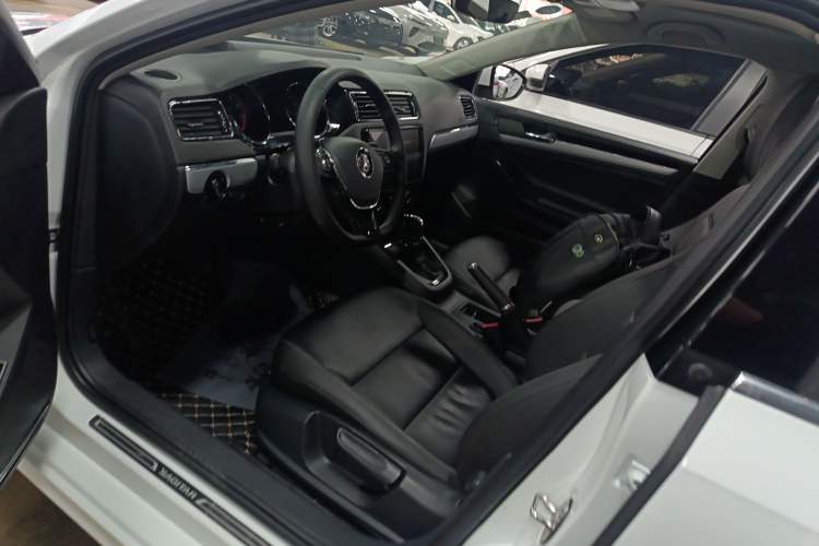 Used Volkswagen Sagitar 2018 1.6L Automatic Comfort Model