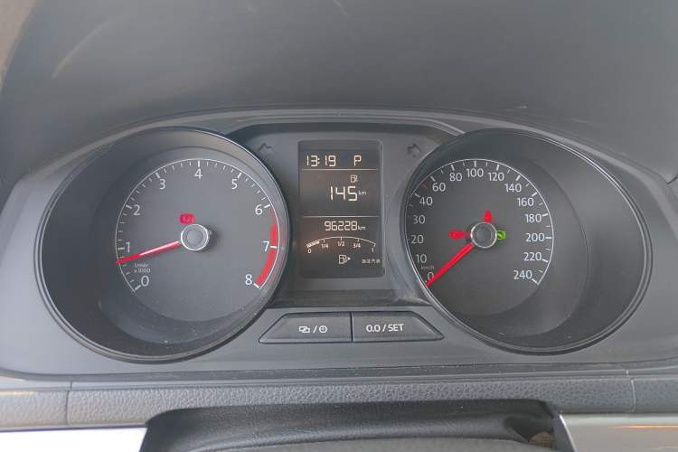 Used Volkswagen Lavida 2017 1.6L Automatic Fashion Edition
