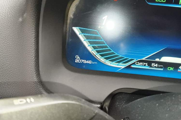 Used BYD Tang New Energy 2019 DM 2.0T All-Wheel Drive Connected Innovation Edition 7 Seats China VI Standard