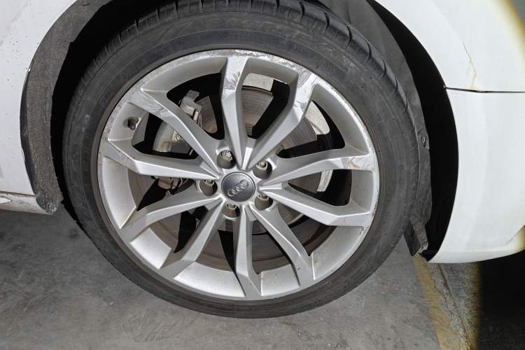 Used Audi A4L 2018 30th Anniversary Edition 40 TFSI Fashion Model