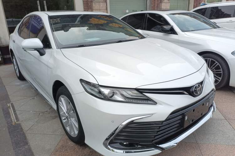 Used Toyota Camry 2023 2.0G Luxury Edition