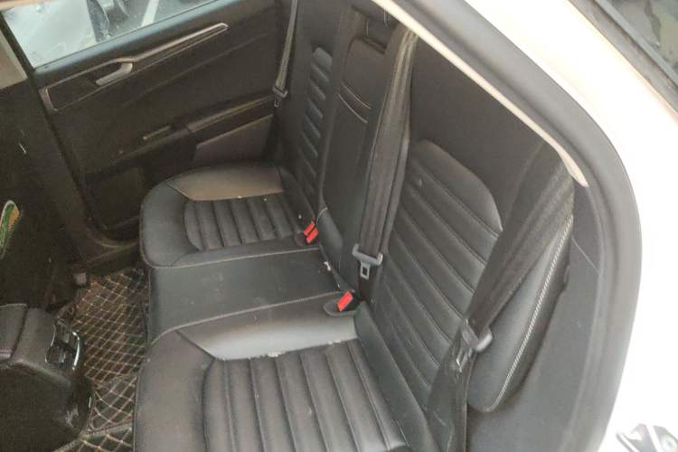Used Ford Mondeo 2020 EcoBoost 180 Stylish Model Left Rear Seat