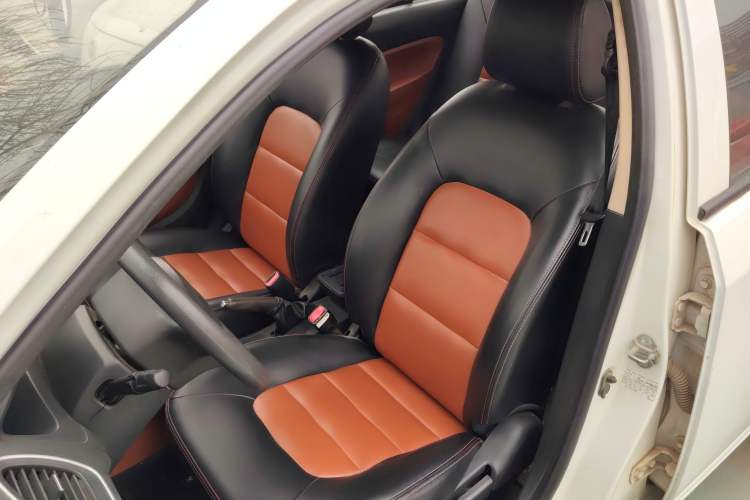 Used Geely Auto Diamond 2016 1.5L Manual Entry-Level Trim