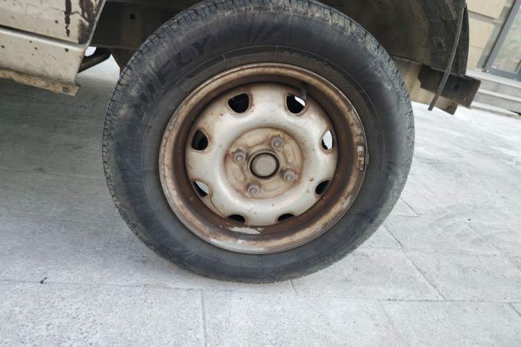 Used Wuling Zhiguang 2013 1.0L Practical Version